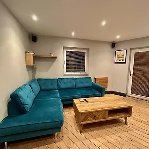 Apartment Front, Edinburgh